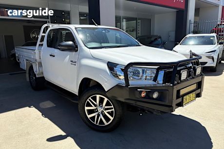 White 2020 Toyota Hilux X Cab Cab Chassis Sr (4X4)