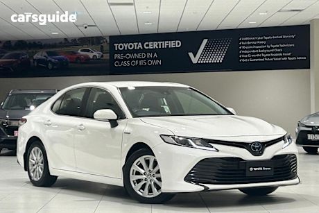 White 2020 Toyota Camry Sedan Ascent