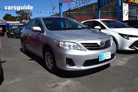 Silver 2012 Toyota Corolla Sedan Ascent