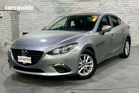 Silver 2014 Mazda 3 Sedan Maxx