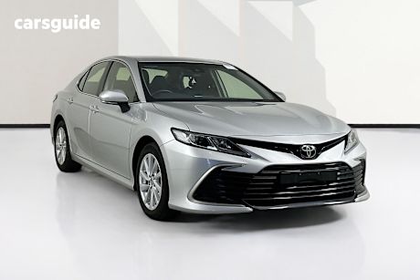 Silver 2024 Toyota Camry Sedan Ascent