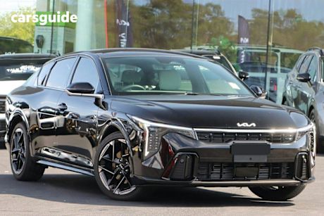 Black 2025 Kia K4 Sedan Gt-Line