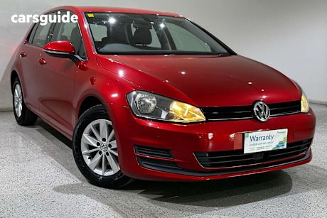 Red 2016 Volkswagen Golf Hatchback 92 Tsi Trendline