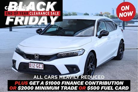 White 2022 Honda Civic Hatchback Vti-Lx