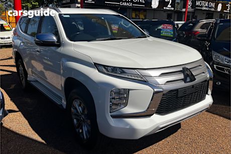 White 2022 Mitsubishi Pajero Sport Wagon Glx (4Wd) 5 Seat