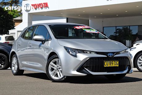 Silver 2019 Toyota Corolla Hatchback Ascent Sport (Hybrid)