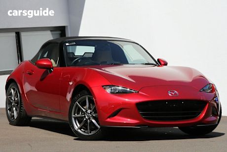 Red 2016 Mazda MX-5 Roadster Gt