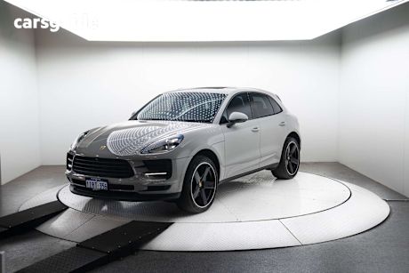 Silver 2019 Porsche Macan Wagon