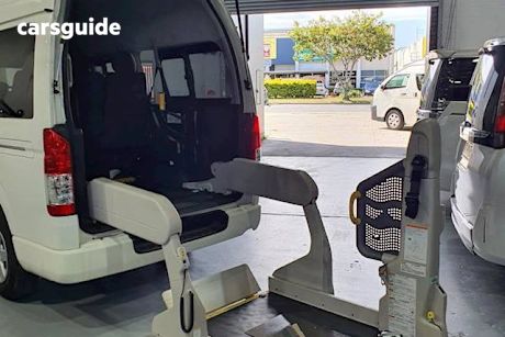 White 2011 Toyota HiAce SUV LONG WHEELBASE