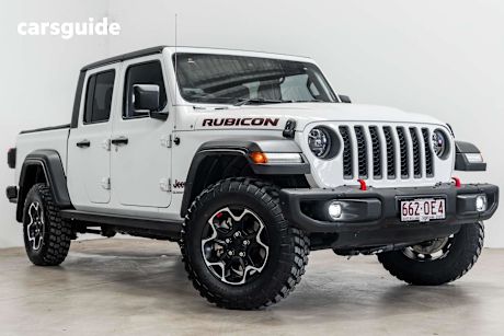 White 2023 Jeep Gladiator Dual Cab Utility Rubicon (4X4)