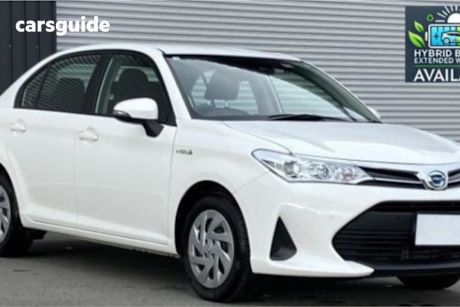 White 2021 Toyota Corolla Sedan HYBRID EX