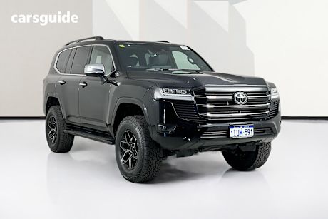 Black 2022 Toyota Landcruiser Wagon Lc300 Sahara (4X4)