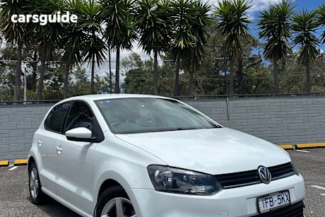 White 2015 Volkswagen Polo Hatchback 66 Tsi Trendline