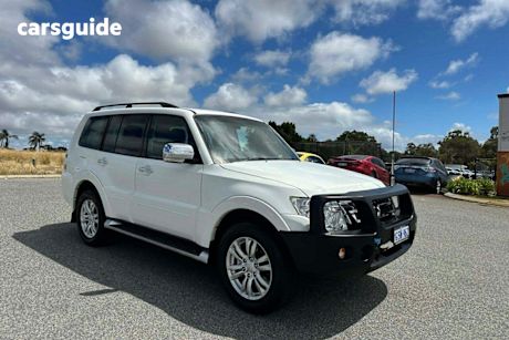 White 2019 Mitsubishi Pajero Wagon Glx Lwb (4X4) 7 Seat