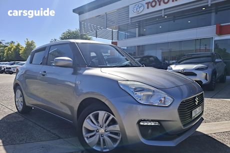 Silver 2017 Suzuki Swift Hatchback Gl Navigator