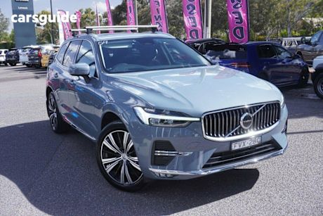 Grey 2023 Volvo XC60 Wagon Ultimate B5 Bright Mhev