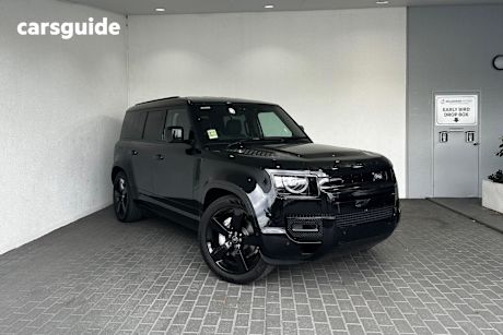 Black 2025 Land Rover Defender Wagon 110 P400 X-Dynamic Se (257Kw)