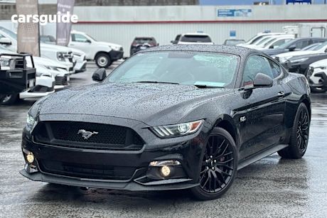 Black 2017 Ford Mustang Coupe Fastback Gt 5.0 V8