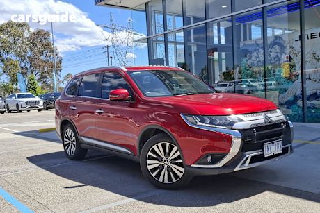 Red 2018 Mitsubishi Outlander Wagon Exceed 7 Seat (Awd)