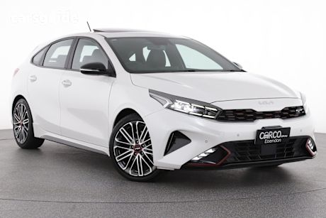 White 2022 Kia Cerato Hatchback Gt