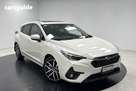 White 2024 Subaru Impreza Hatchback 2.0S (Awd)