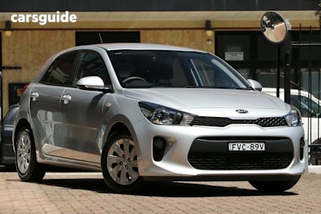 Silver 2018 Kia RIO Hatchback Sport