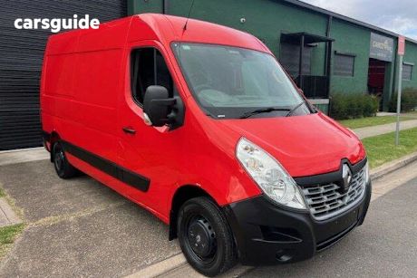 Red 2017 Renault Master Van Swb Low