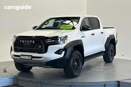 White 2023 Toyota Hilux Double Cab Pick Up Gr-Sport (4X4)
