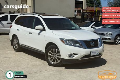White 2014 Nissan Pathfinder Wagon St-L (4X4)