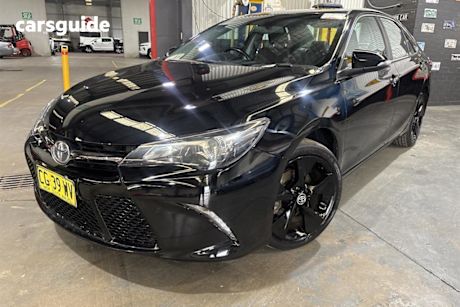 Black 2016 Toyota Camry Sedan Atara Sx