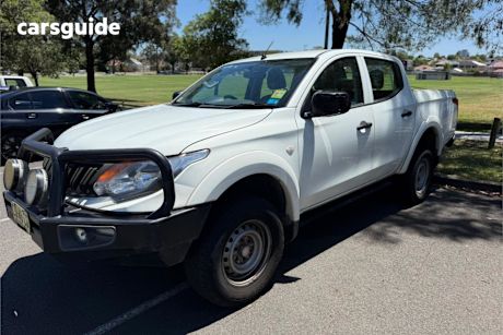 White 2018 Mitsubishi Triton Dual Cab Utility Glx (4X4)