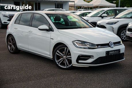 White 2017 Volkswagen Golf Hatchback 110 Tdi Highline