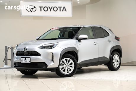 Silver 2024 Toyota Yaris Cross Wagon Gxl Hybrid
