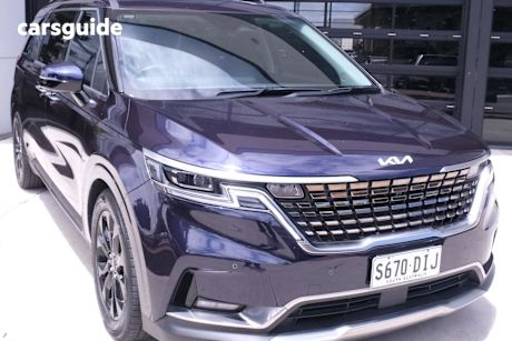 Blue 2022 Kia Carnival Wagon Platinum