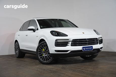 White 2019 Porsche Cayenne Wagon E-Hybrid