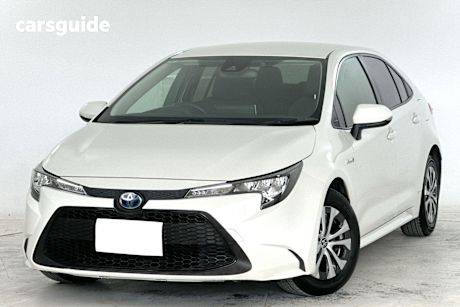 White 2020 Toyota Corolla Sedan Ascent Sport (Hybrid)