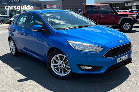 Blue 2017 Ford Focus Hatchback Trend