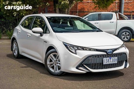 White 2020 Toyota Corolla Hatchback Ascent Sport Hybrid
