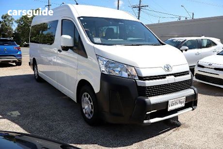 White 2021 Toyota HiAce Bus Slwb Commuter (12 Seats)