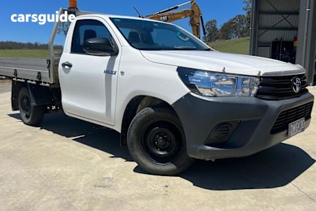 White 2016 Toyota Hilux Cab Chassis Workmate