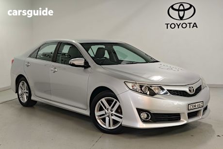 Silver 2013 Toyota Camry Sedan Atara Sx