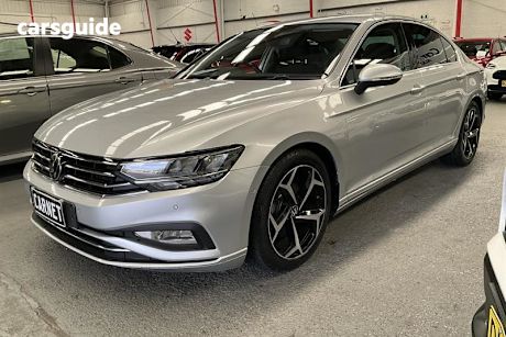 Silver 2021 Volkswagen Passat Sedan 140Tsi Business