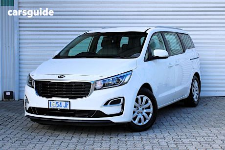 White 2019 Kia Carnival Wagon S