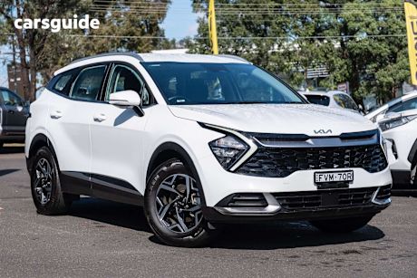 White 2024 Kia Sportage Wagon S (Fwd)