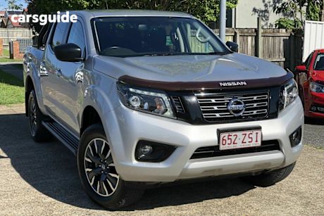 Silver 2020 Nissan Navara Dual Cab Pick-up St (4X4)