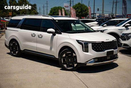 White 2025 Kia Carnival Wagon Gt-Line