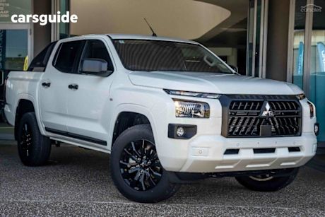 White 2025 Mitsubishi Triton Double Cab Pick Up Glx-R