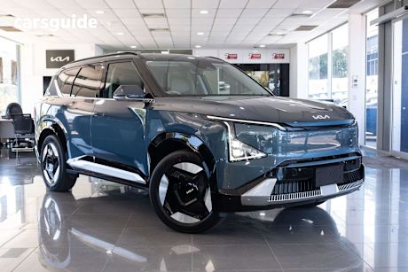 Blue 2025 Kia EV5 Wagon Earth Awd Lr Black