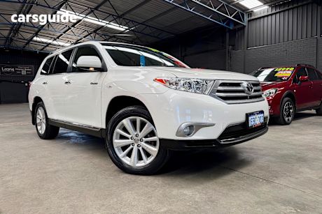 White 2012 Toyota Kluger Wagon Grande (Fwd)