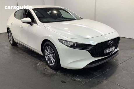 White 2019 Mazda 3 Hatchback G20 Pure